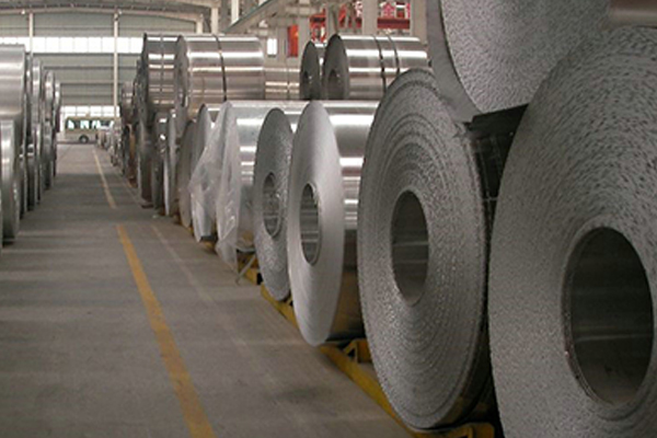 鋁卷一噸多少錢？